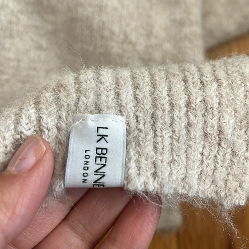 LK BENNETT Lisa scarf in oatmeall